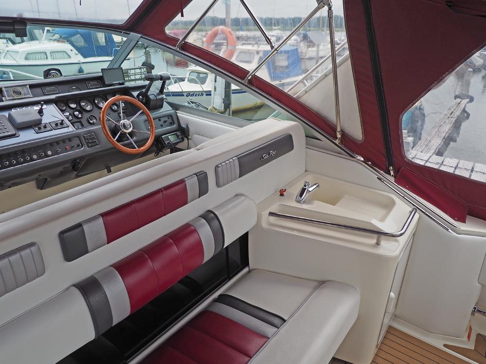 Stuurhuis, Accommodatie